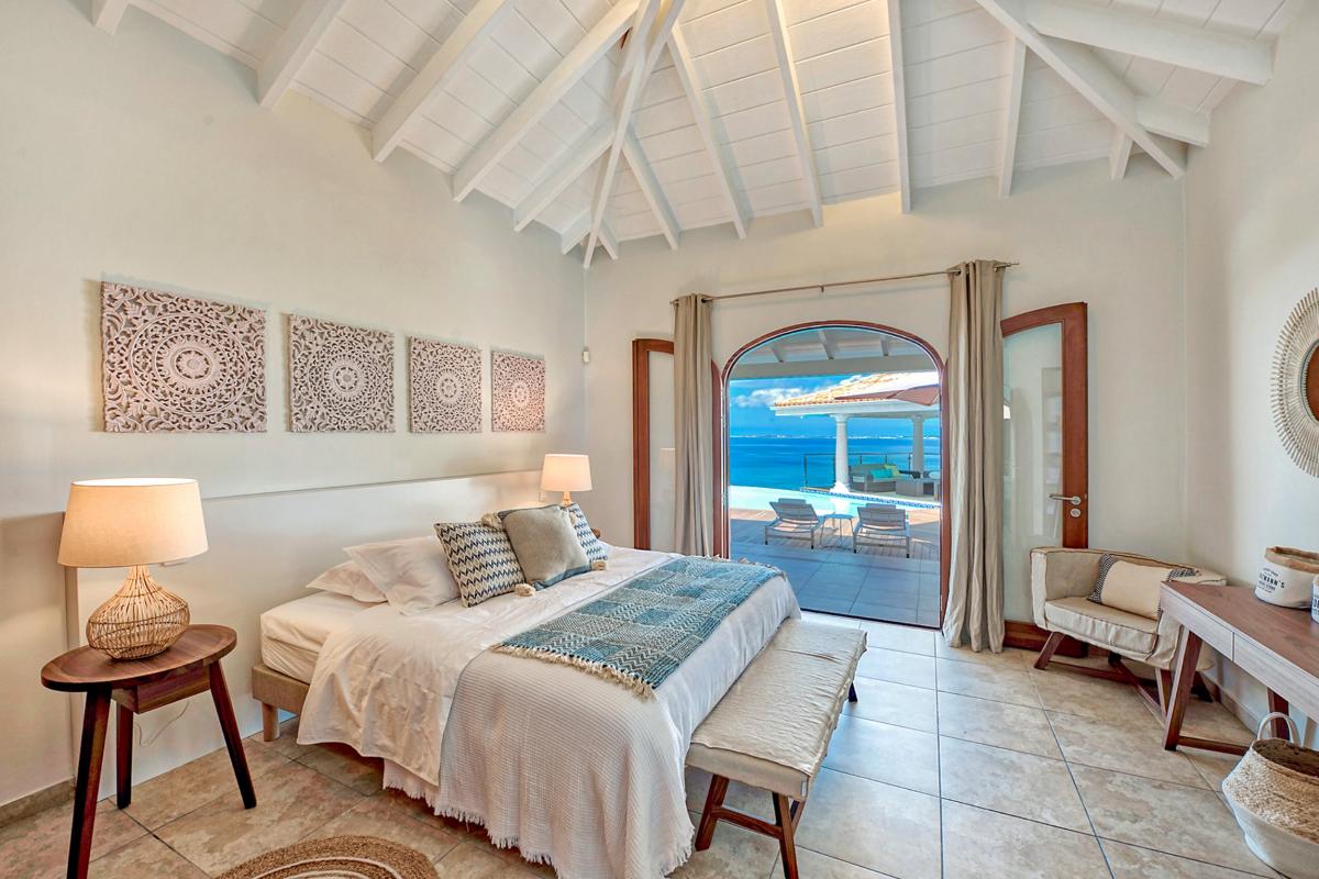 Luxury Villa Rental St Martin - Bedroom 2